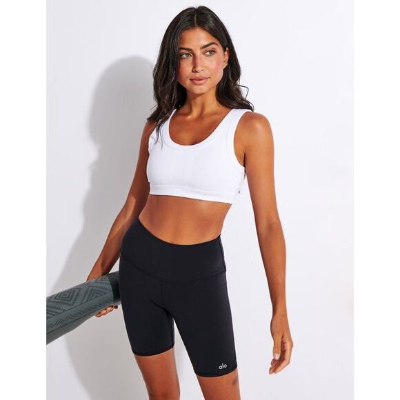 Alo Yoga High Waist Biker Short Black - XS - Picture 4 of 6